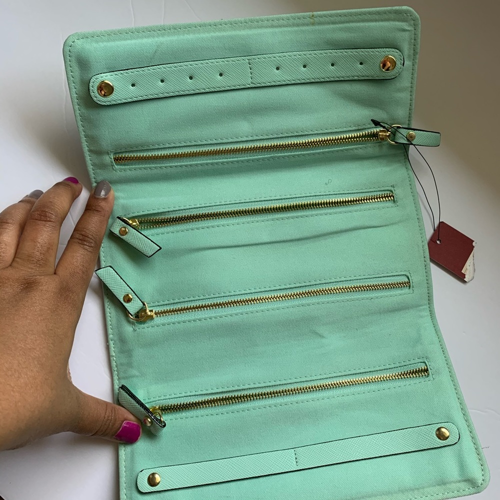 Merona wallet - Picture 2 of 3